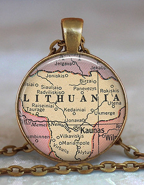 Load image into Gallery viewer, New Arrived Glass Dome Necklace World Map Pendant Bronze Chain Jewelry Lithuania Vintage Map Handmade Glass Cabochon Necklace
