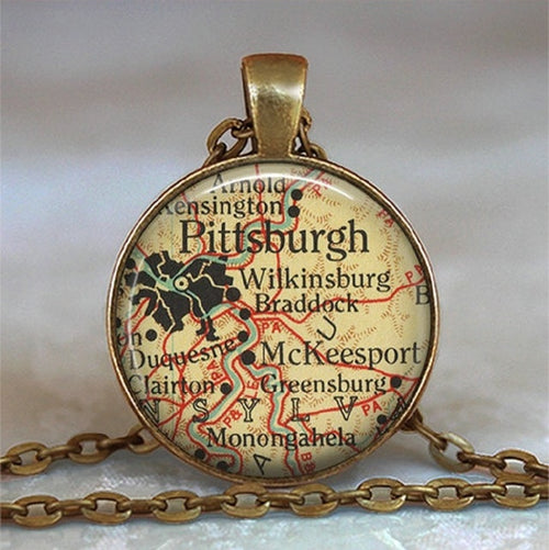 Load image into Gallery viewer, New Arrived Glass Dome Necklace World Map Pendant Bronze Chain Jewelry Lithuania Vintage Map Handmade Glass Cabochon Necklace
