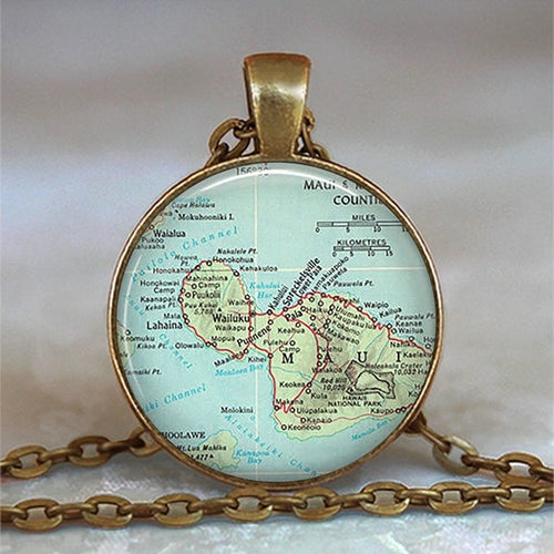 Load image into Gallery viewer, New Arrived Glass Dome Necklace World Map Pendant Bronze Chain Jewelry Lithuania Vintage Map Handmade Glass Cabochon Necklace
