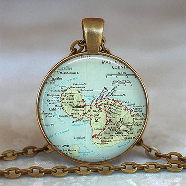New Arrived Glass Dome Necklace World Map Pendant Bronze Chain Jewelry Lithuania Vintage Map Handmade Glass Cabochon Necklace