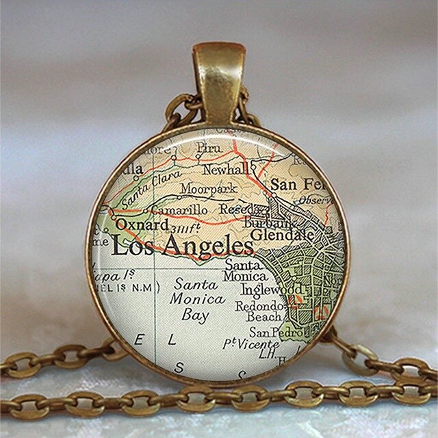 New Arrived Glass Dome Necklace World Map Pendant Bronze Chain Jewelry Lithuania Vintage Map Handmade Glass Cabochon Necklace